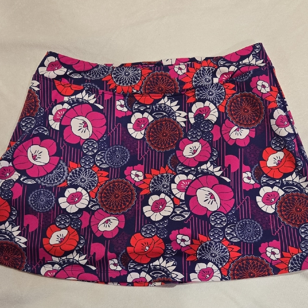 Title Nine Skort Large EUC